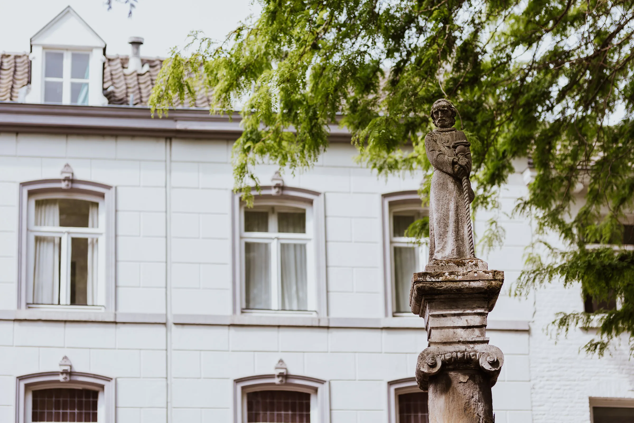 hotel corporate stay maastricht kaboom